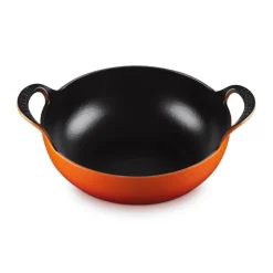 Le CreusetBalti Dish 24 cm Classic Collection Ofenrot