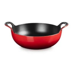 Le CreusetBalti Dish 24 cm Classic Collection Kirschrot